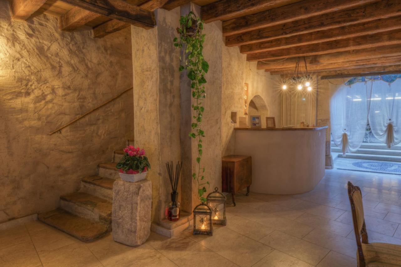Corte Alma Spa And Luxury Home Gargnano Exterior photo