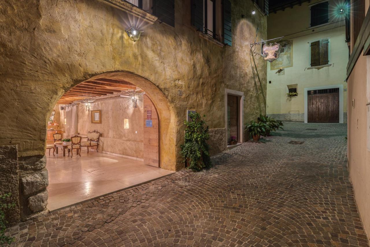 Corte Alma Spa And Luxury Home Gargnano Exterior photo